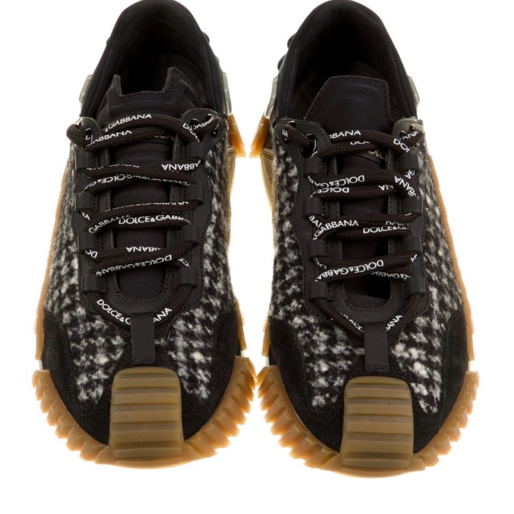 Tweed Pattern Sneakers
Size: IT 39